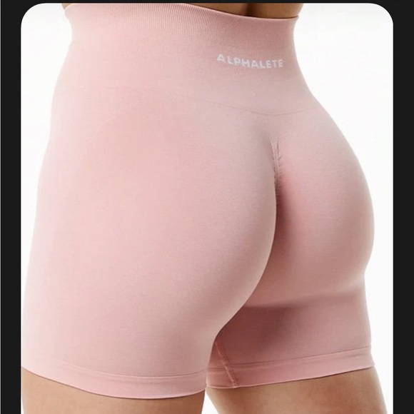 Alphalete Amplify Shorts - Picture 2 of 4